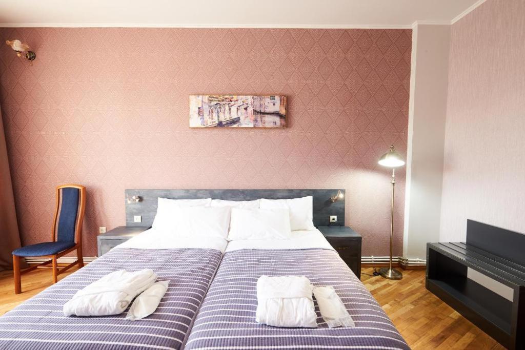 The Hilltop Skyline Hotel Tbilisi Esterno foto
